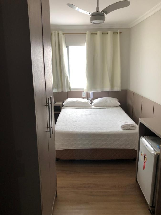 Hotel Esmig Venda Nova do Imigrante Esterno foto