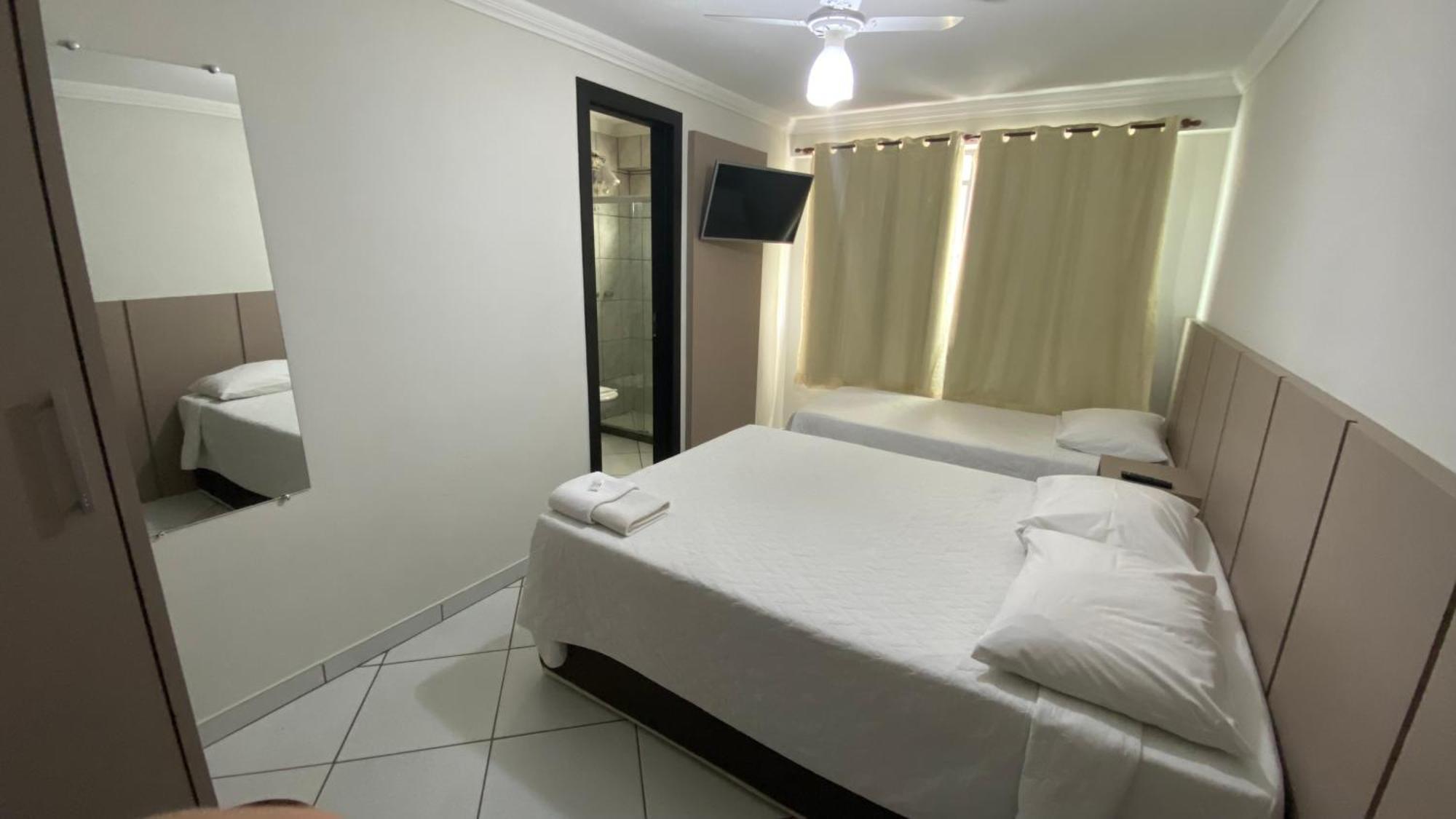 Hotel Esmig Venda Nova do Imigrante Esterno foto