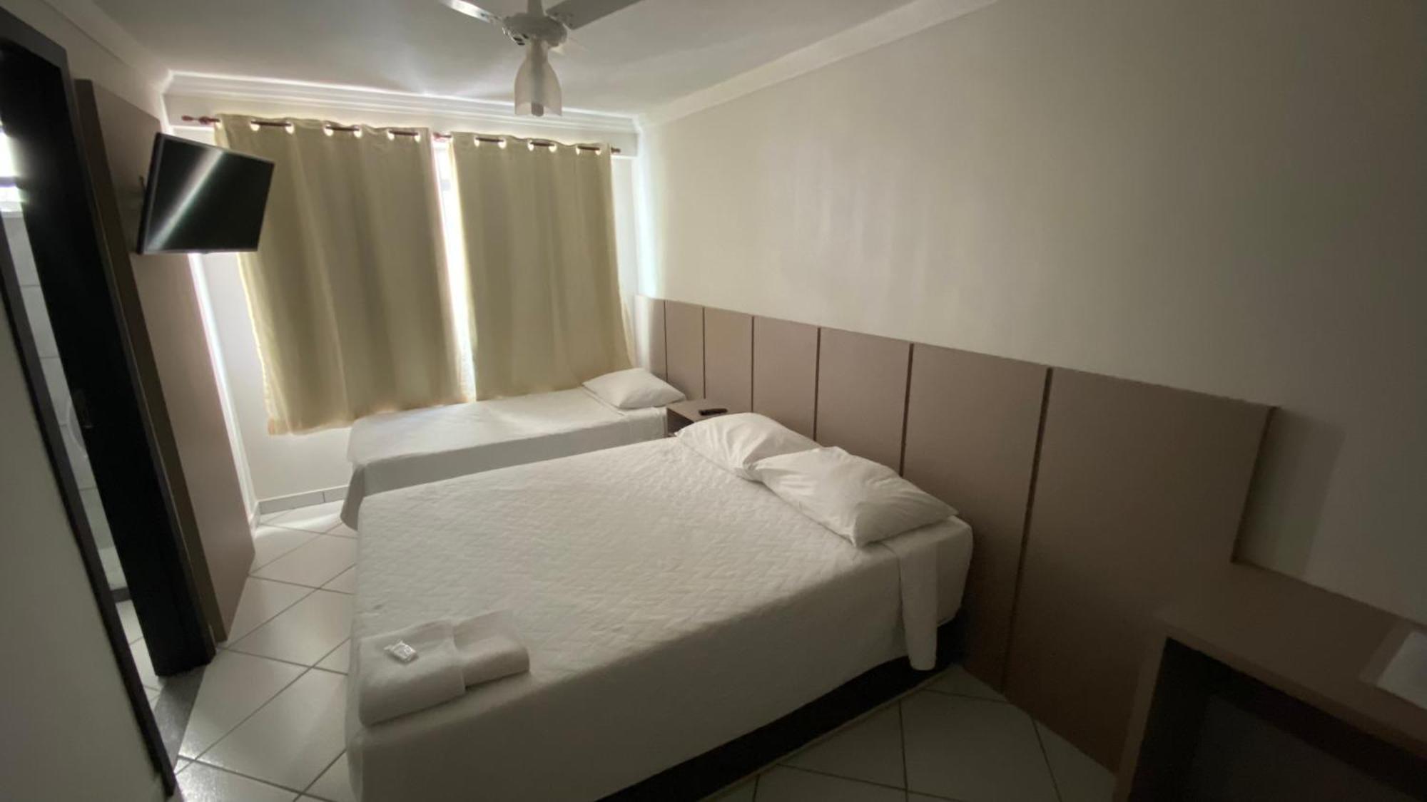 Hotel Esmig Venda Nova do Imigrante Esterno foto