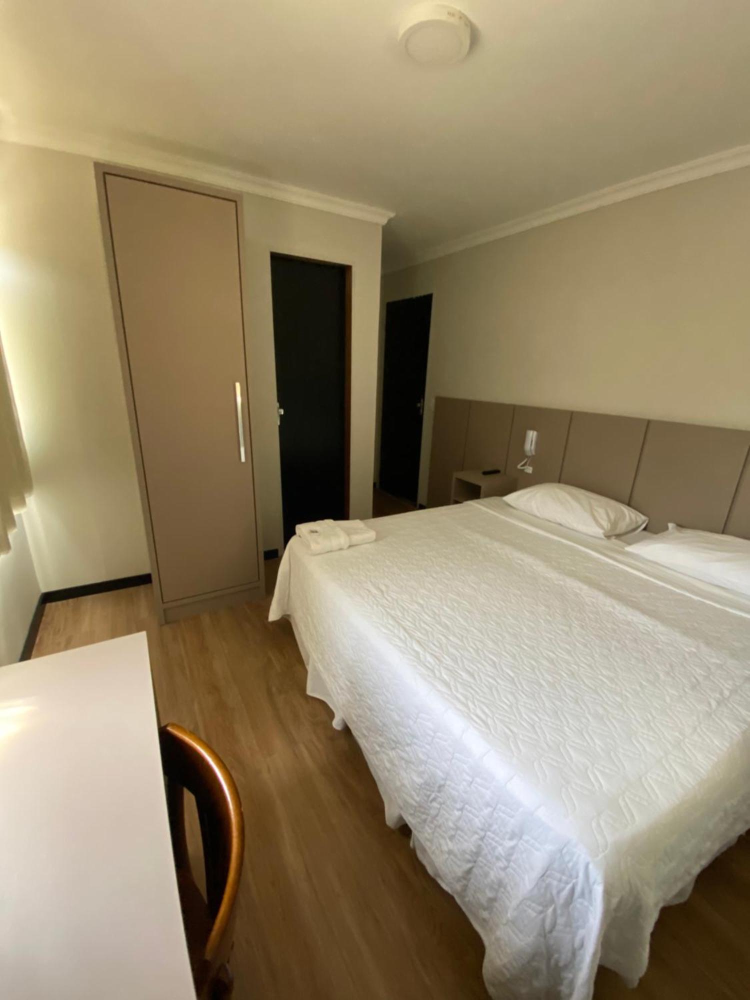 Hotel Esmig Venda Nova do Imigrante Esterno foto